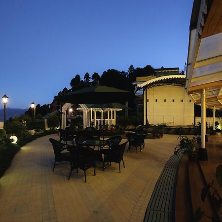 Crescent Resort, Darjeeling Darjeeling  Exteriör bild