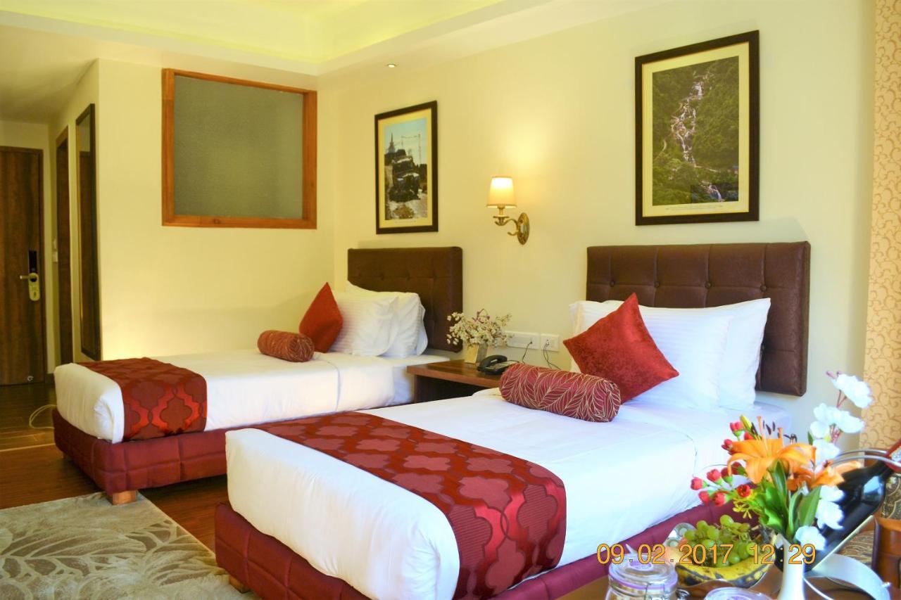 Crescent Resort, Darjeeling Darjeeling  Exteriör bild