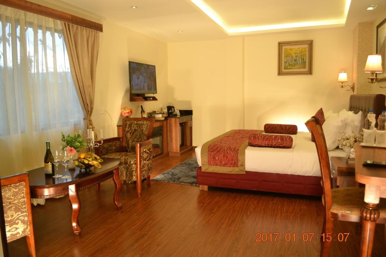 Crescent Resort, Darjeeling Darjeeling  Exteriör bild